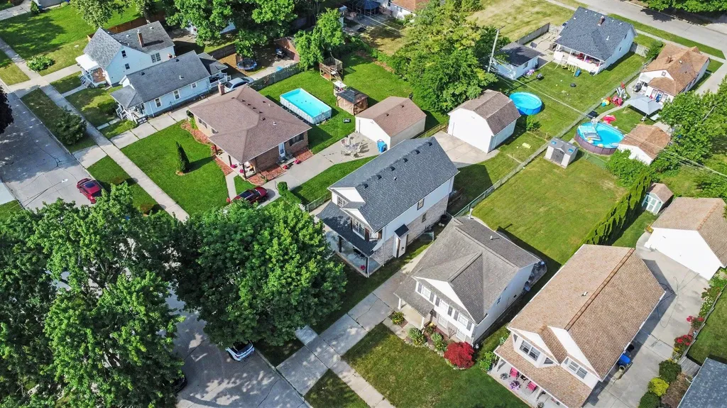 3944 Ziegler Street Dearborn Heights City MI 48125