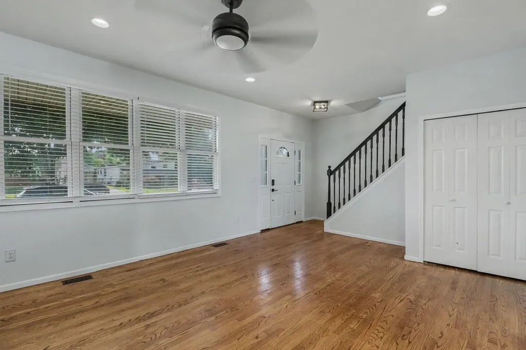 3944 Ziegler Street Dearborn Heights City MI 48125