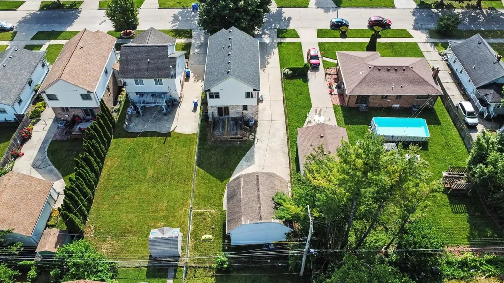 3944 Ziegler Street Dearborn Heights City MI 48125