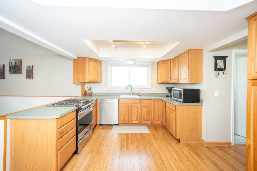 14490 Edshire Drive Sterling Heights City MI 48312