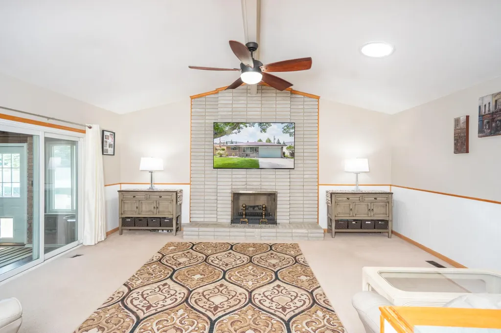 14490 Edshire Drive Sterling Heights City MI 48312