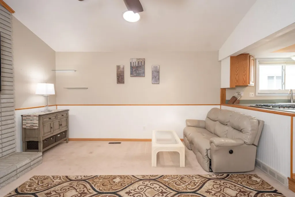 14490 Edshire Drive Sterling Heights City MI 48312