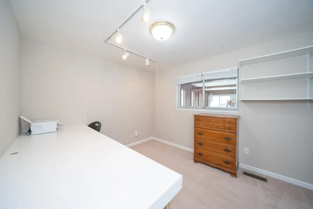 14490 Edshire Drive Sterling Heights City MI 48312