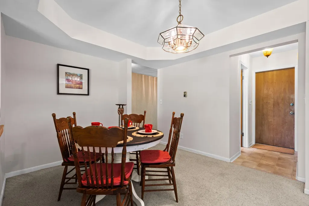 10663 Hall Road Hamburg Township MI 48189