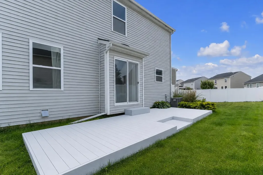 8334 Crab Apple Trail Lima Township MI 48130