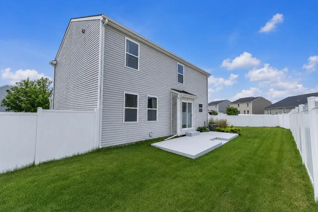 8334 Crab Apple Trail Lima Township MI 48130