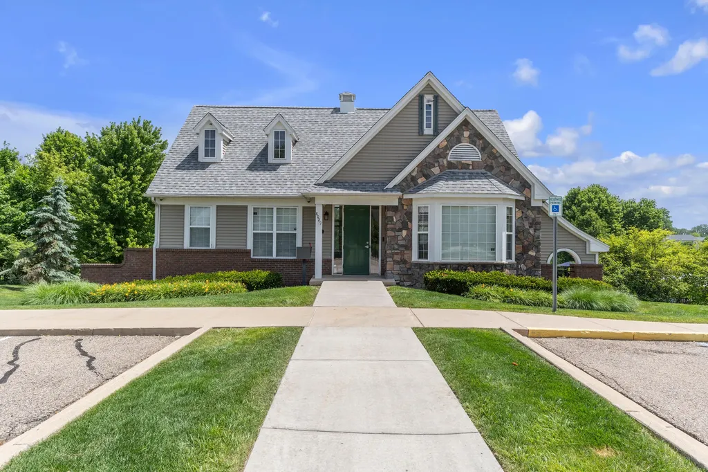 8334 Crab Apple Trail Lima Township MI 48130
