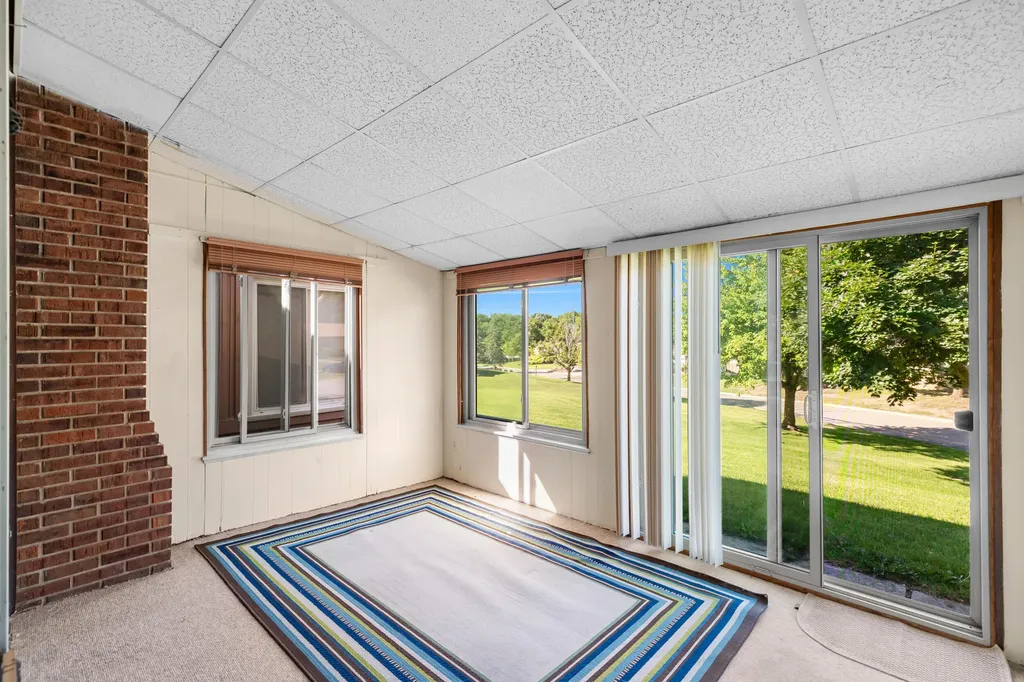 25352 Potomac Drive South Lyon City MI 48178