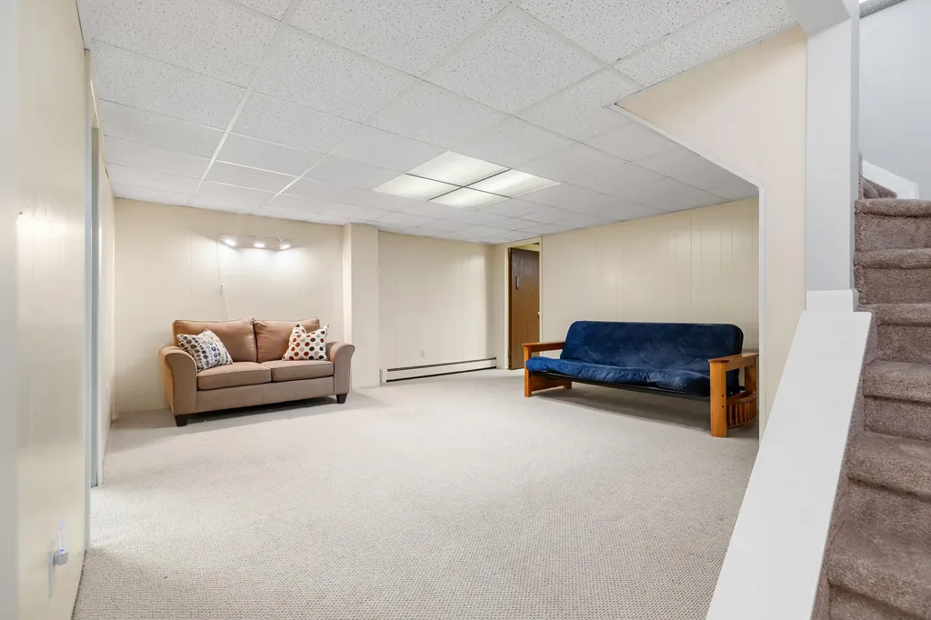 25352 Potomac Drive South Lyon City MI 48178