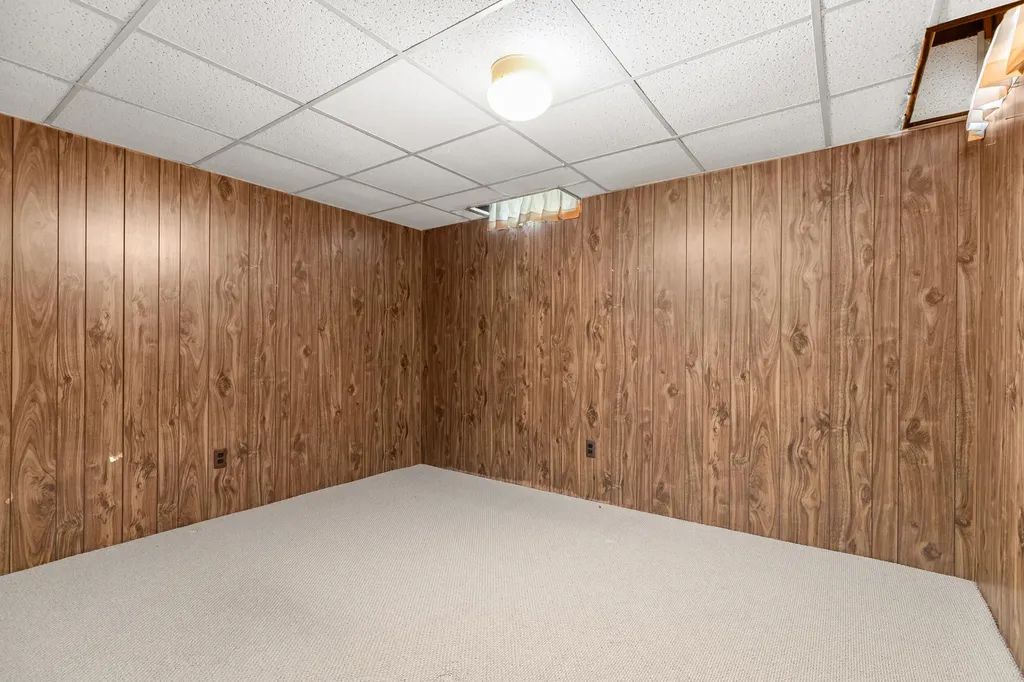 25352 Potomac Drive South Lyon City MI 48178