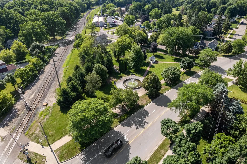 25352 Potomac Drive South Lyon City MI 48178