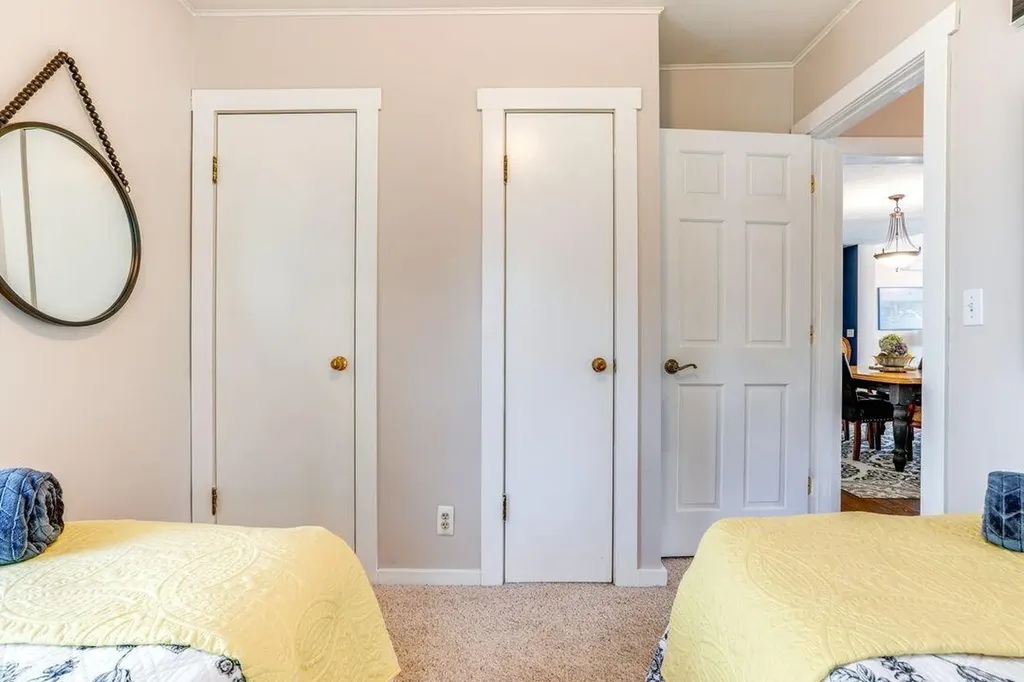 51479 Summit Street Paw Paw Township MI 49079
