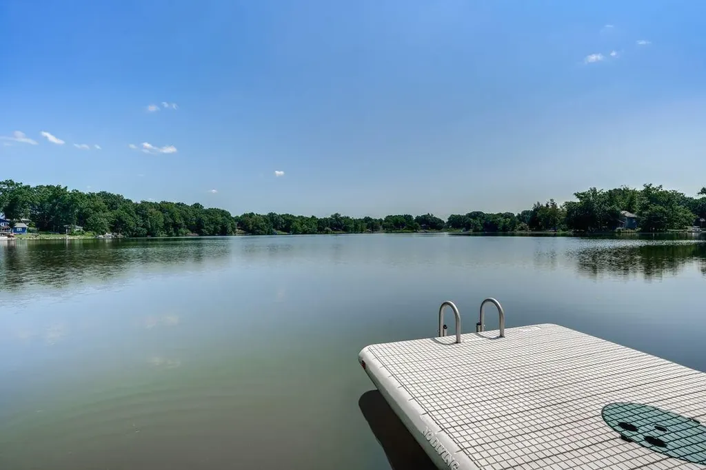 51479 Summit Street Paw Paw Township MI 49079