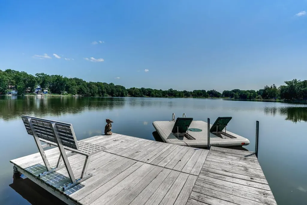 51479 Summit Street Paw Paw Township MI 49079