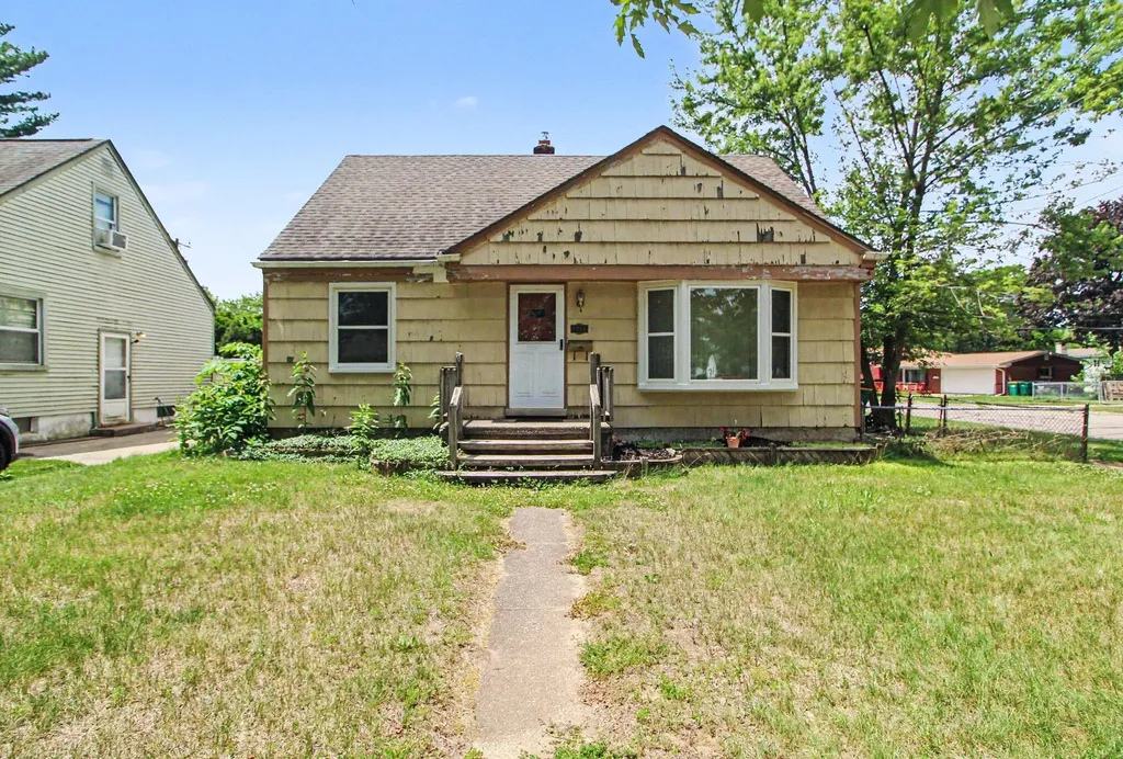 1210 Hull Ypsilanti Charter Township MI 48198