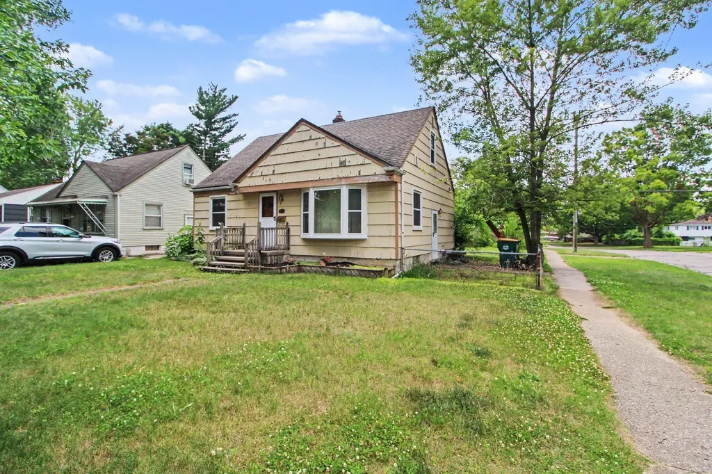 1210 Hull Ypsilanti Charter Township MI 48198