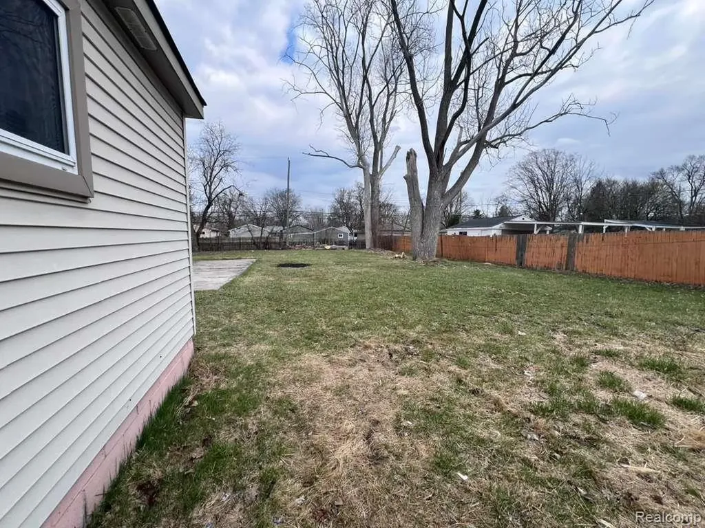 15163 Beech Daly Road Taylor City MI 48180