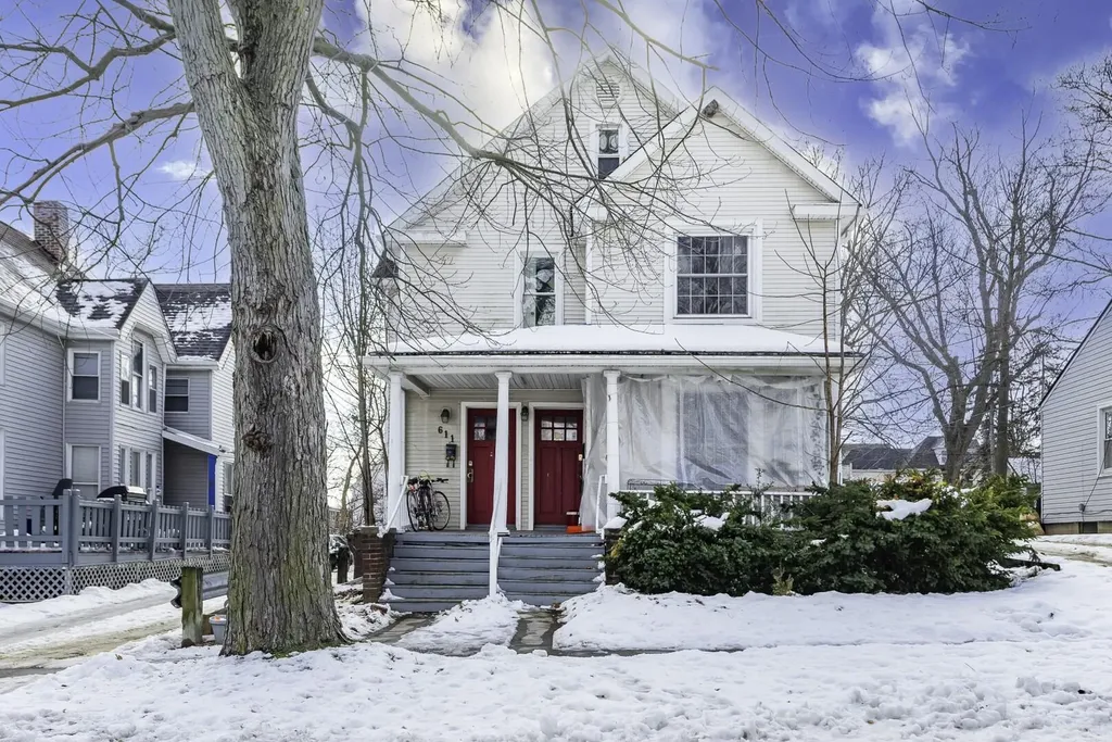 611 Emmet Street Ypsilanti City MI 48197