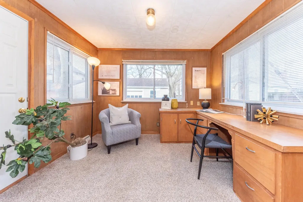 1408 E Park Place Ann Arbor City MI 48104