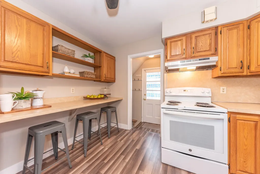 1408 E Park Place Ann Arbor City MI 48104
