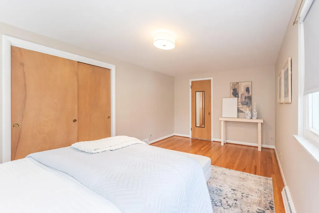 1408 E Park Place Ann Arbor City MI 48104