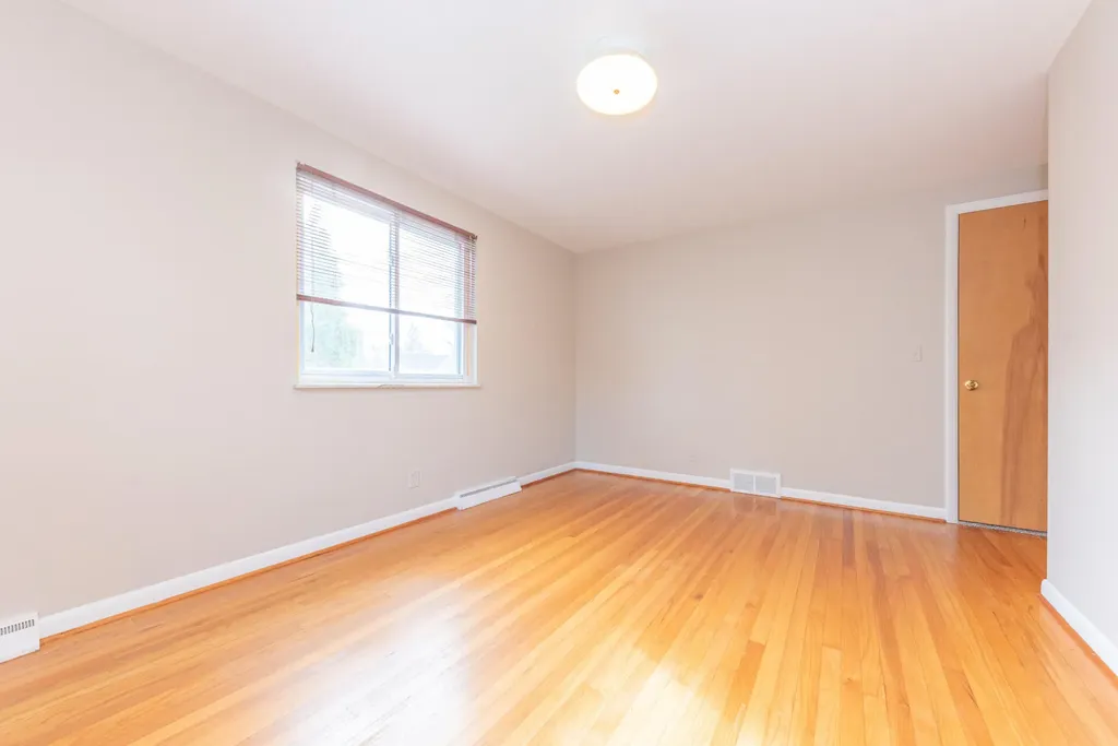 1408 E Park Place Ann Arbor City MI 48104