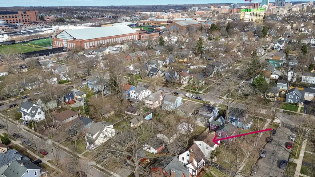 1408 E Park Place Ann Arbor City MI 48104