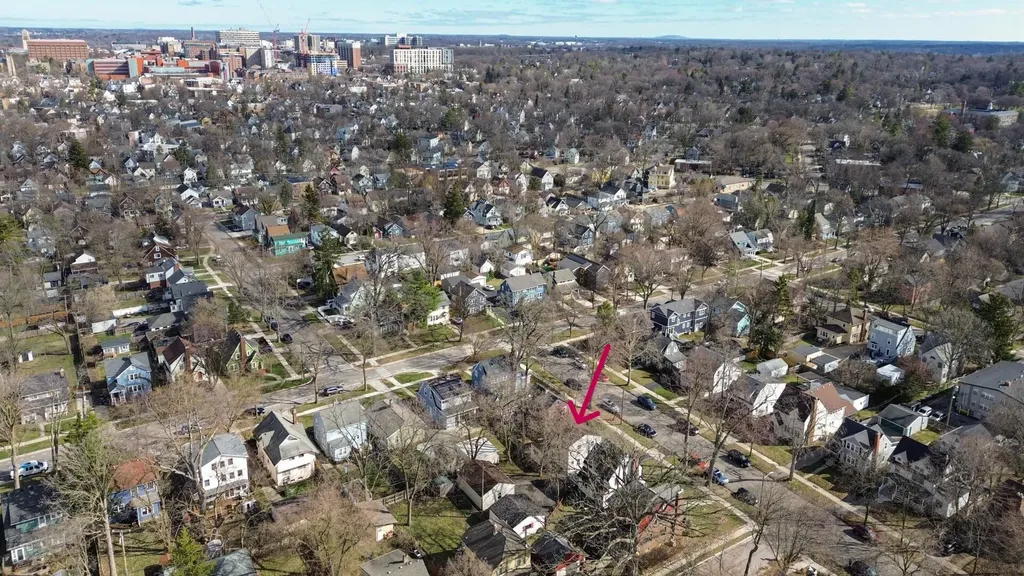 1408 E Park Place Ann Arbor City MI 48104