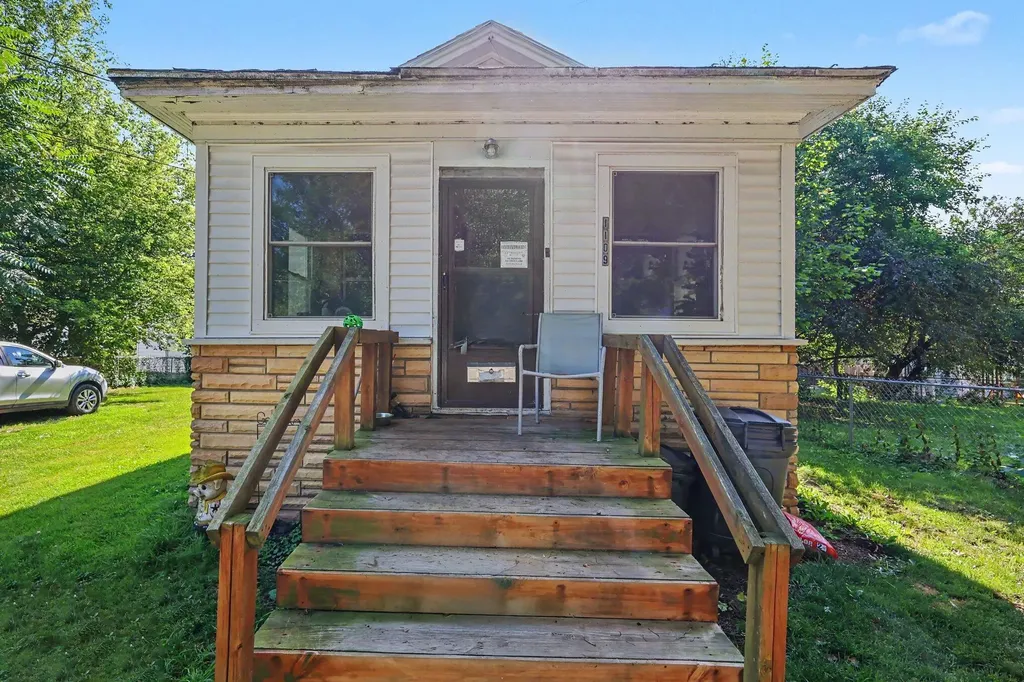1109 Scott Street Jackson City MI 49202