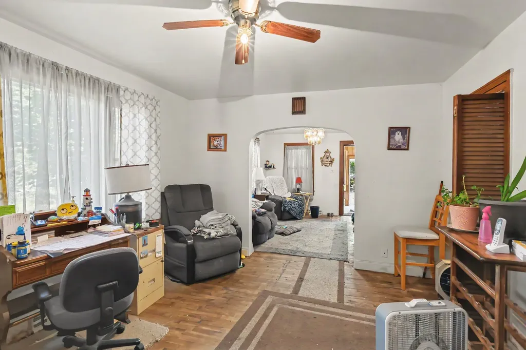 1109 Scott Street Jackson City MI 49202