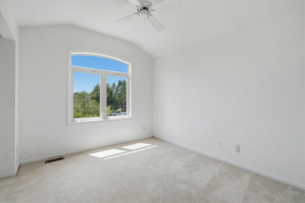 4197 Lake Forest Drive E Pittsfield Charter Township MI 48108