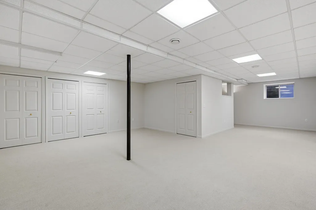 4197 Lake Forest Drive E Pittsfield Charter Township MI 48108