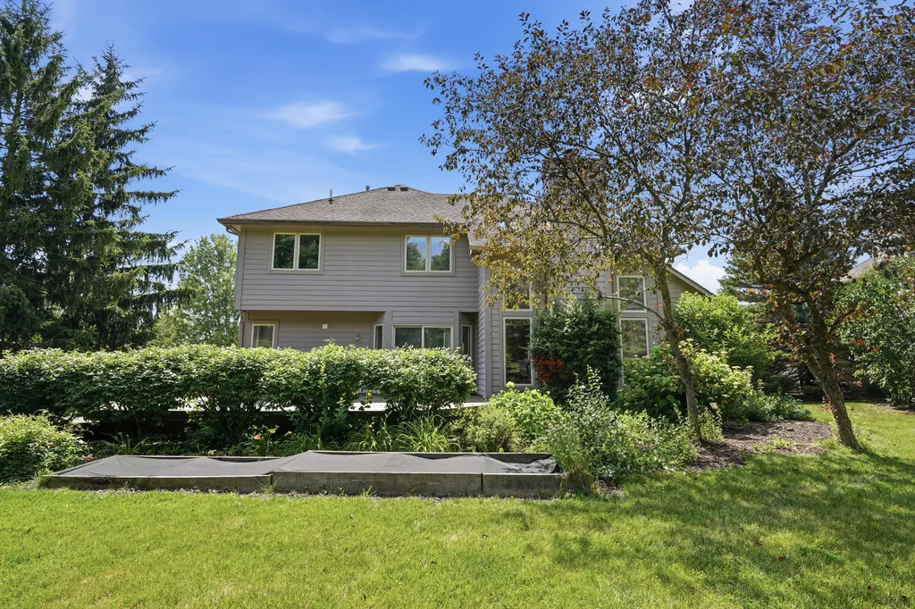 4197 Lake Forest Drive E Pittsfield Charter Township MI 48108