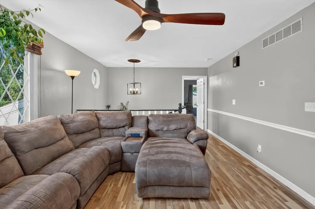 438 South Street Blissfield Township MI 49228