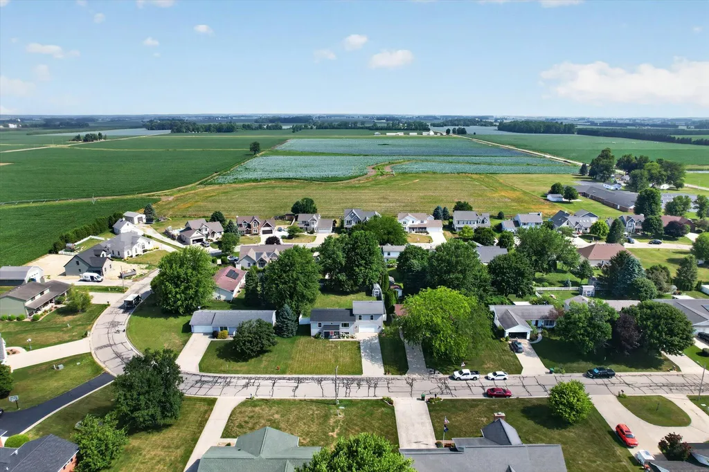 438 South Street Blissfield Township MI 49228