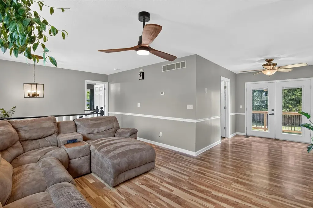 438 South Street Blissfield Township MI 49228