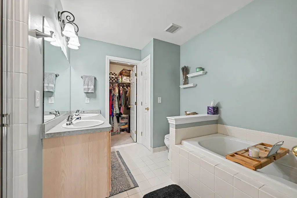 5746 Hampshire Lane Pittsfield Charter Township MI 48197