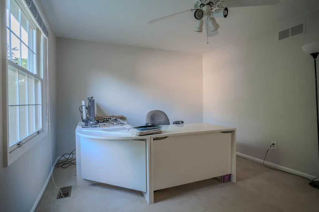 2411 Weathervane Road West Bloomfield Charter Township MI 48324