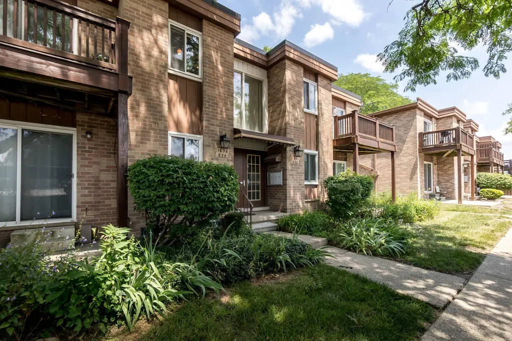 1636 Washtenaw Road Ypsilanti City MI 48197