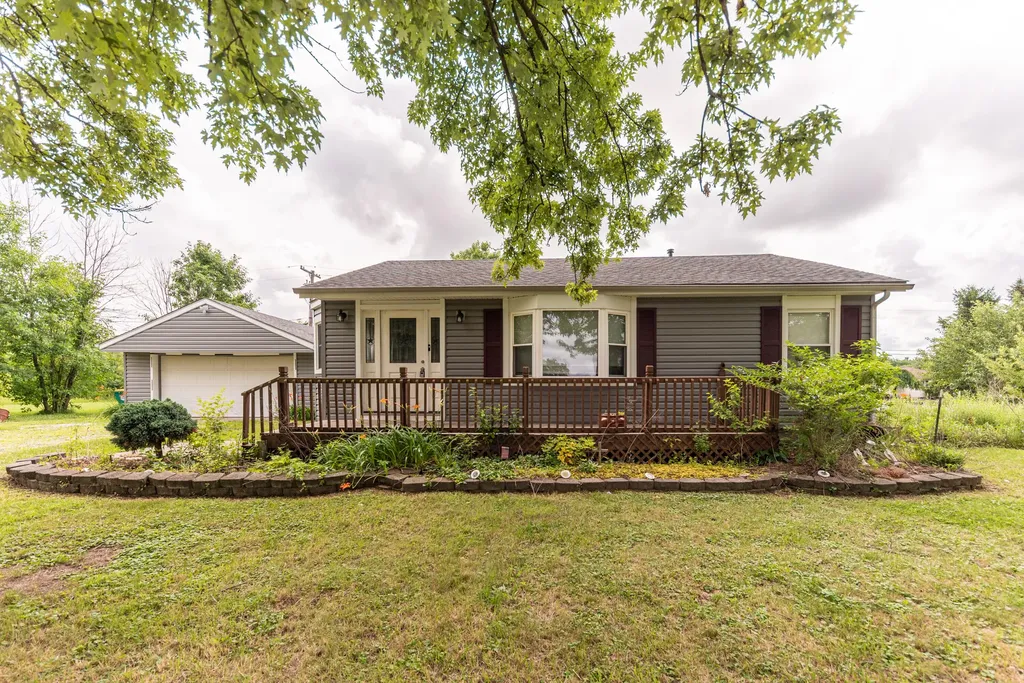 6637 Hitchingham Road Ypsilanti Charter Township MI 48197