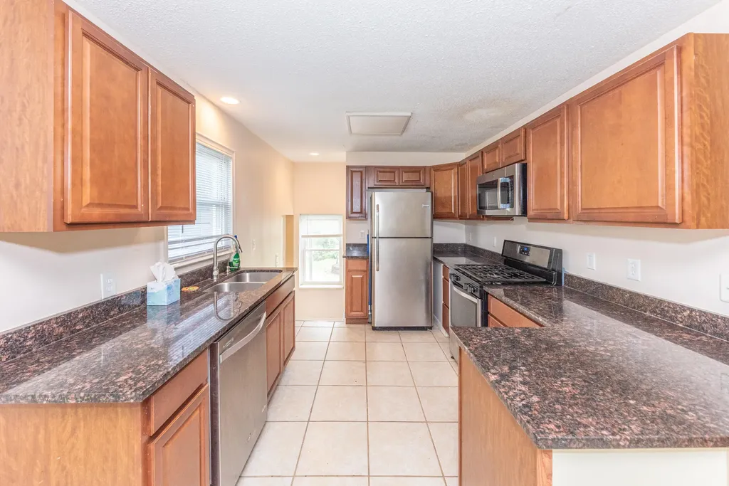 6637 Hitchingham Road Ypsilanti Charter Township MI 48197