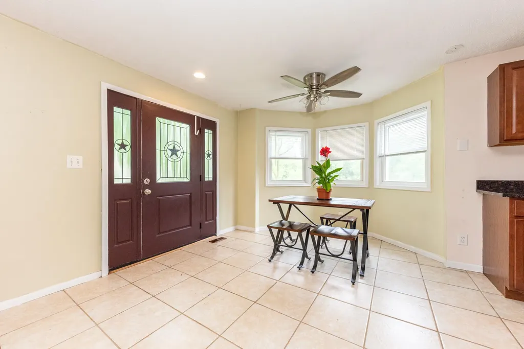 6637 Hitchingham Road Ypsilanti Charter Township MI 48197