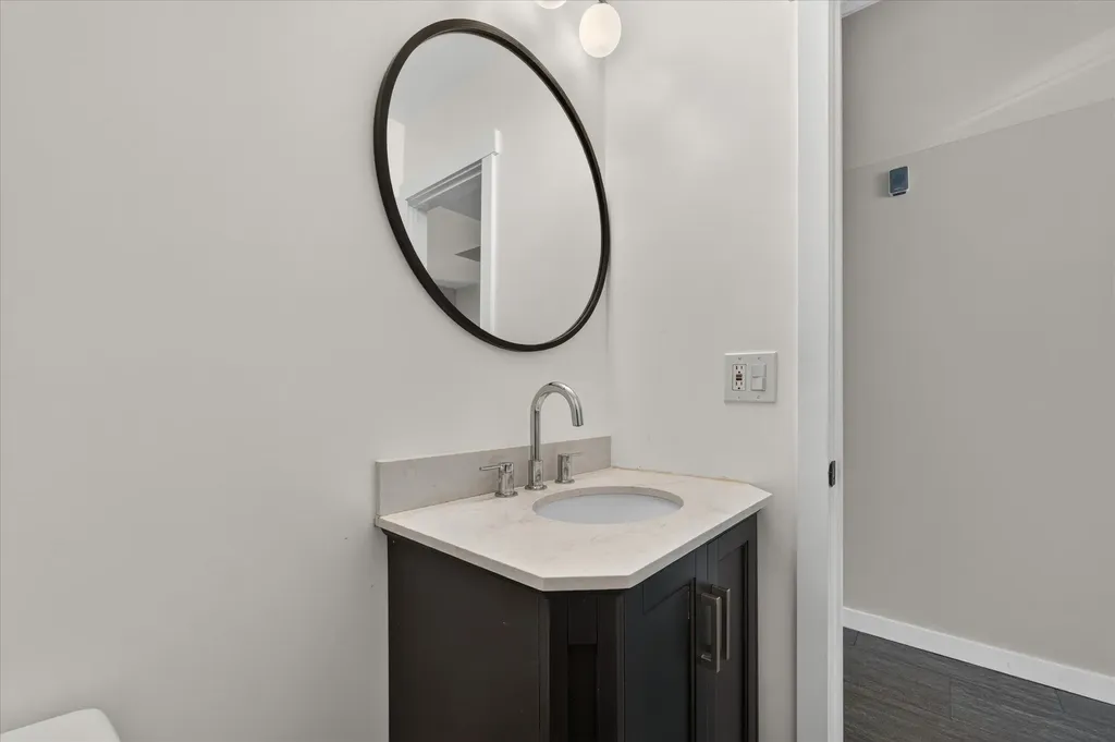 3477 Burbank Drive Ann Arbor City MI 48105