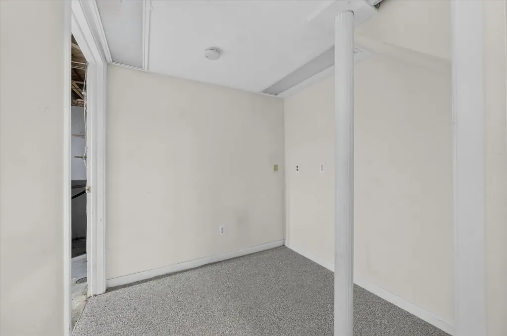 3477 Burbank Drive Ann Arbor City MI 48105