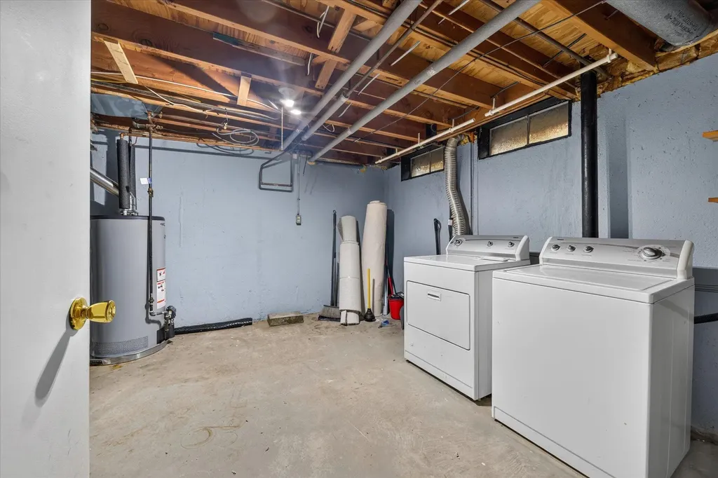 3477 Burbank Drive Ann Arbor City MI 48105