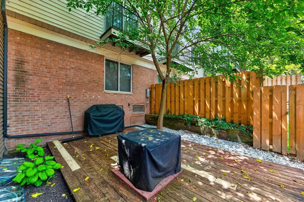 3477 Burbank Drive Ann Arbor City MI 48105