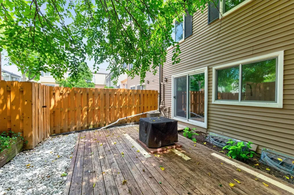3477 Burbank Drive Ann Arbor City MI 48105