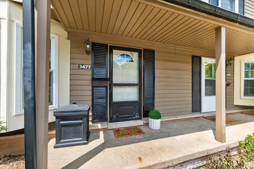 3477 Burbank Drive Ann Arbor City MI 48105