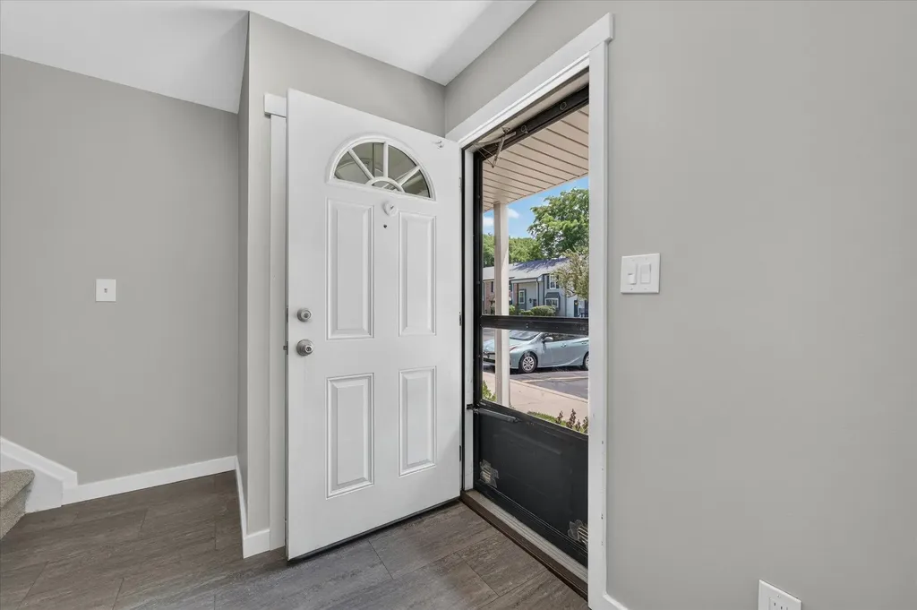 3477 Burbank Drive Ann Arbor City MI 48105