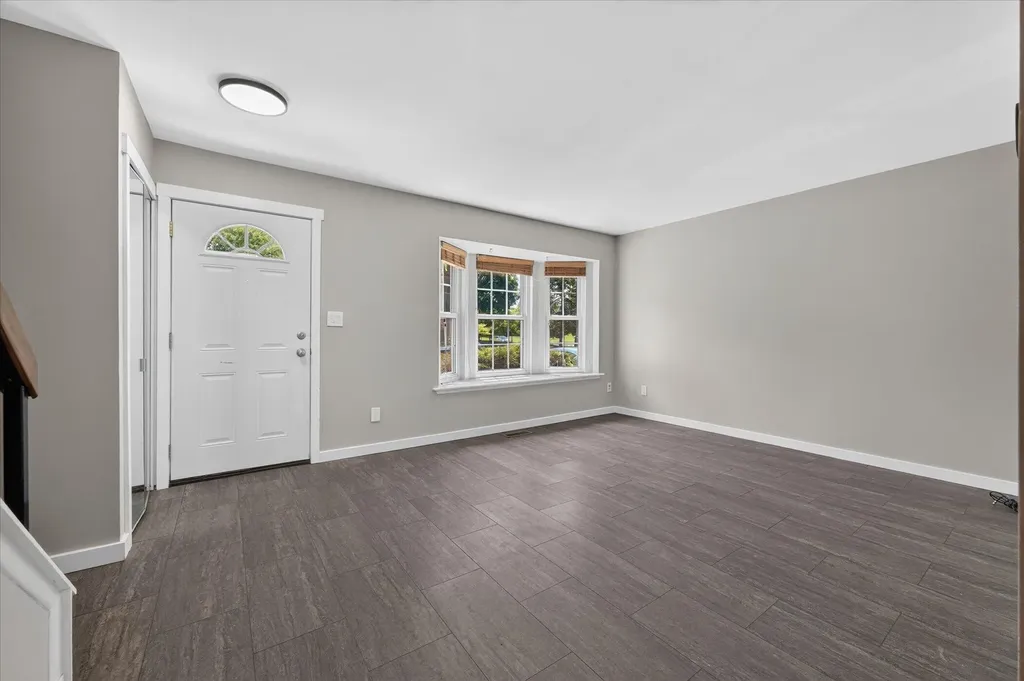 3477 Burbank Drive Ann Arbor City MI 48105